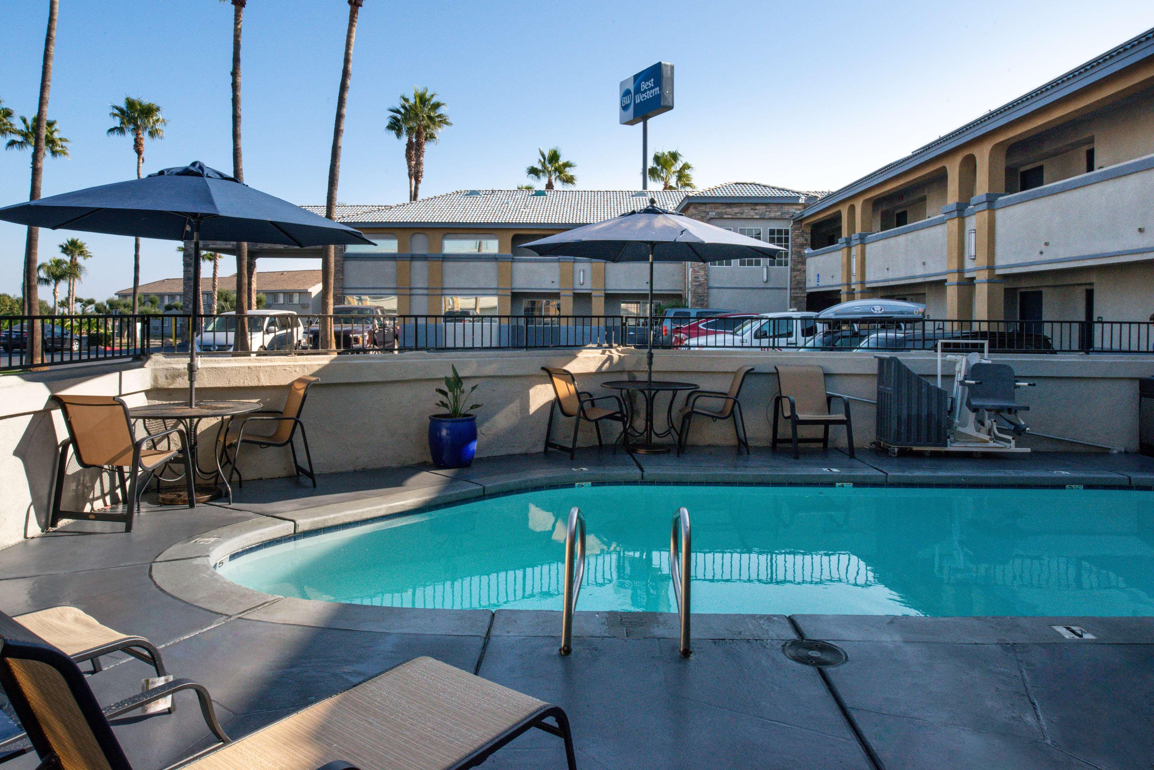 Best Western Kettleman City Inn & Suites Exterior photo